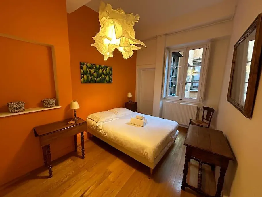 Les 24 Colonnes Apartment Lyon 0*,  France