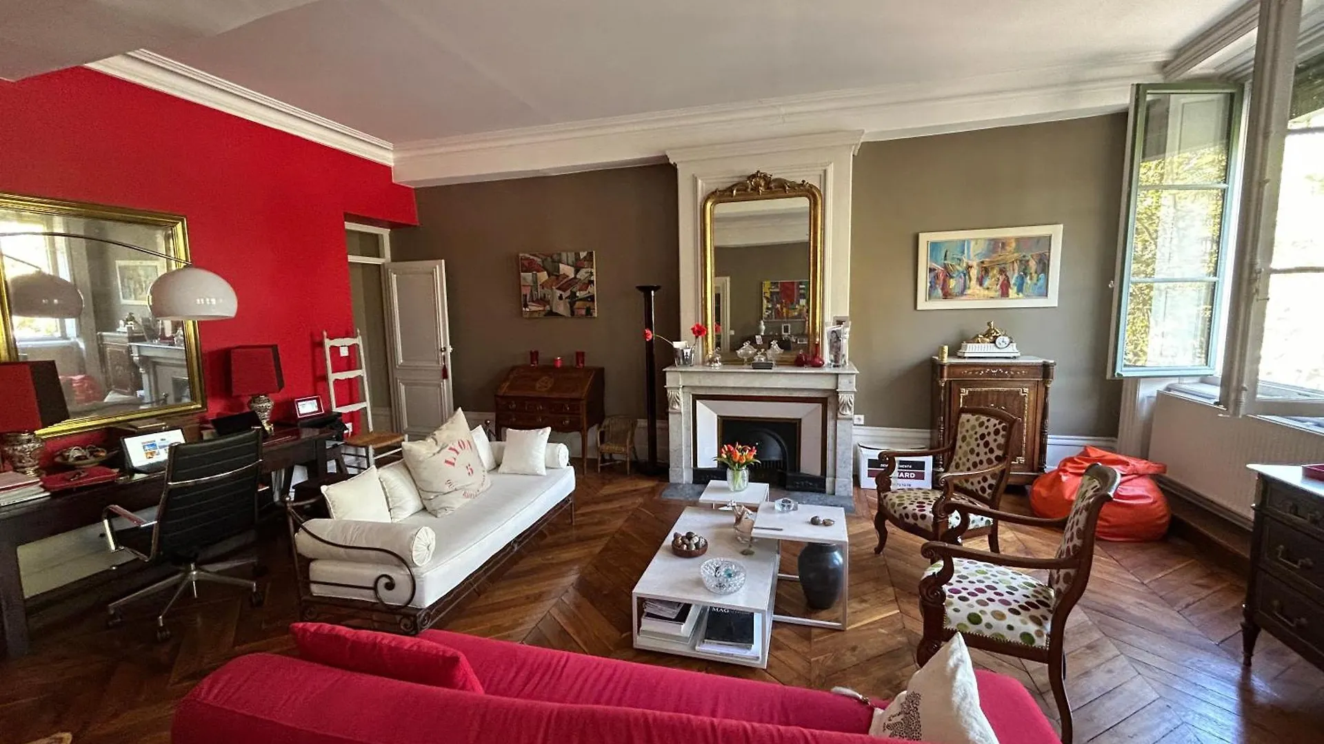 Les 24 Colonnes Apartment Lyon